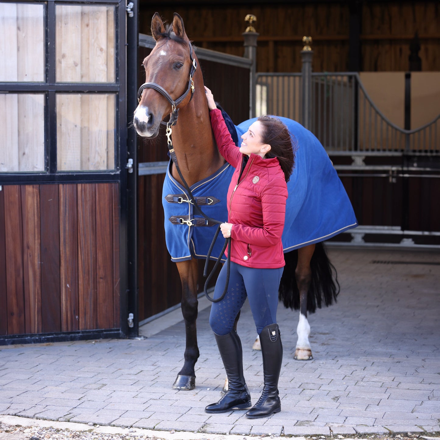 Shires Deluxe Fleece Show Rug #colour_navy