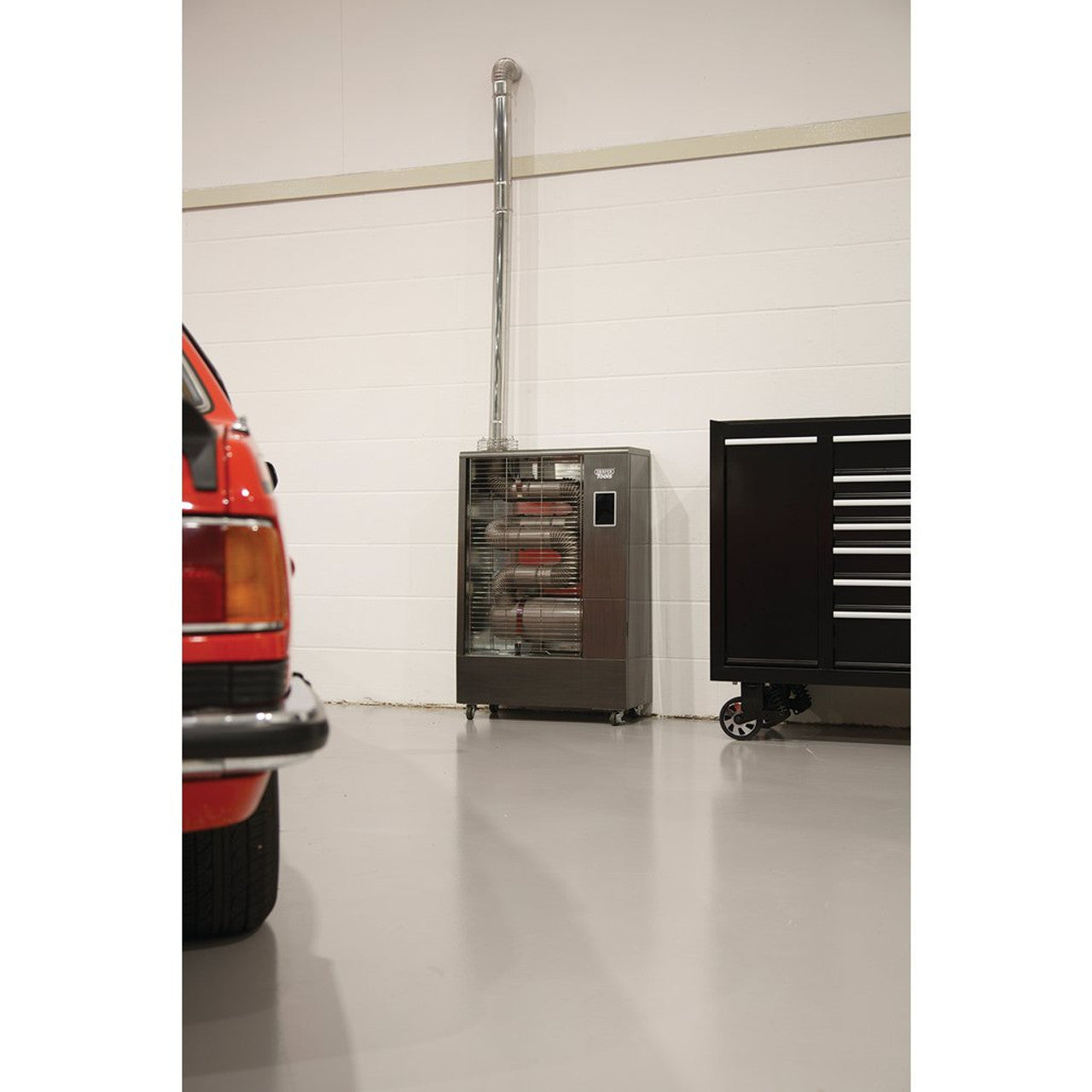 Draper Tools 230V Far Infrared Diesel Heater 40,000 BTU with Flue Kit