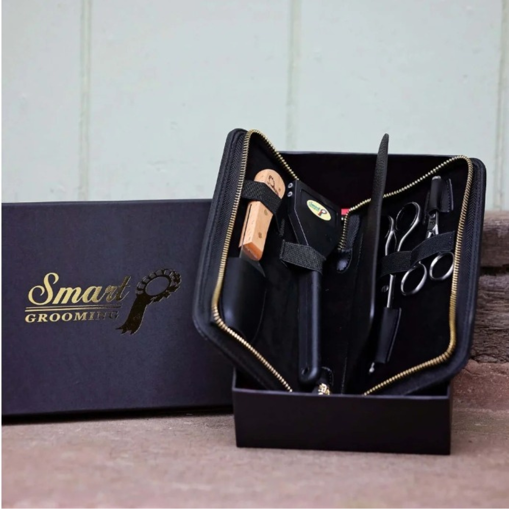 Smart Grooming Horse Ultimate Trimming Wallet Set With Essential Tools