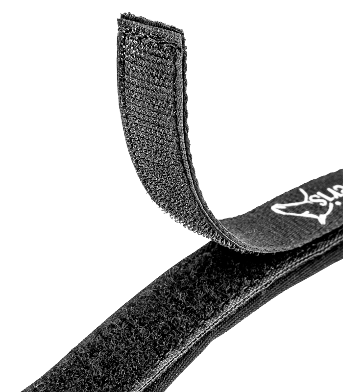 Beris Horse Curb Strip Softly Padded Seamlessly Adjustable Touch Tape