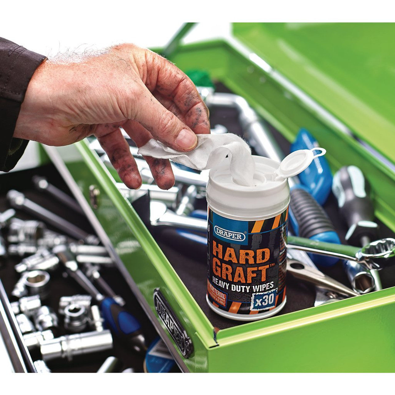 Draper Tools Hard Graft Antibacterial Wipes Tub of 30 Industrial Strength
