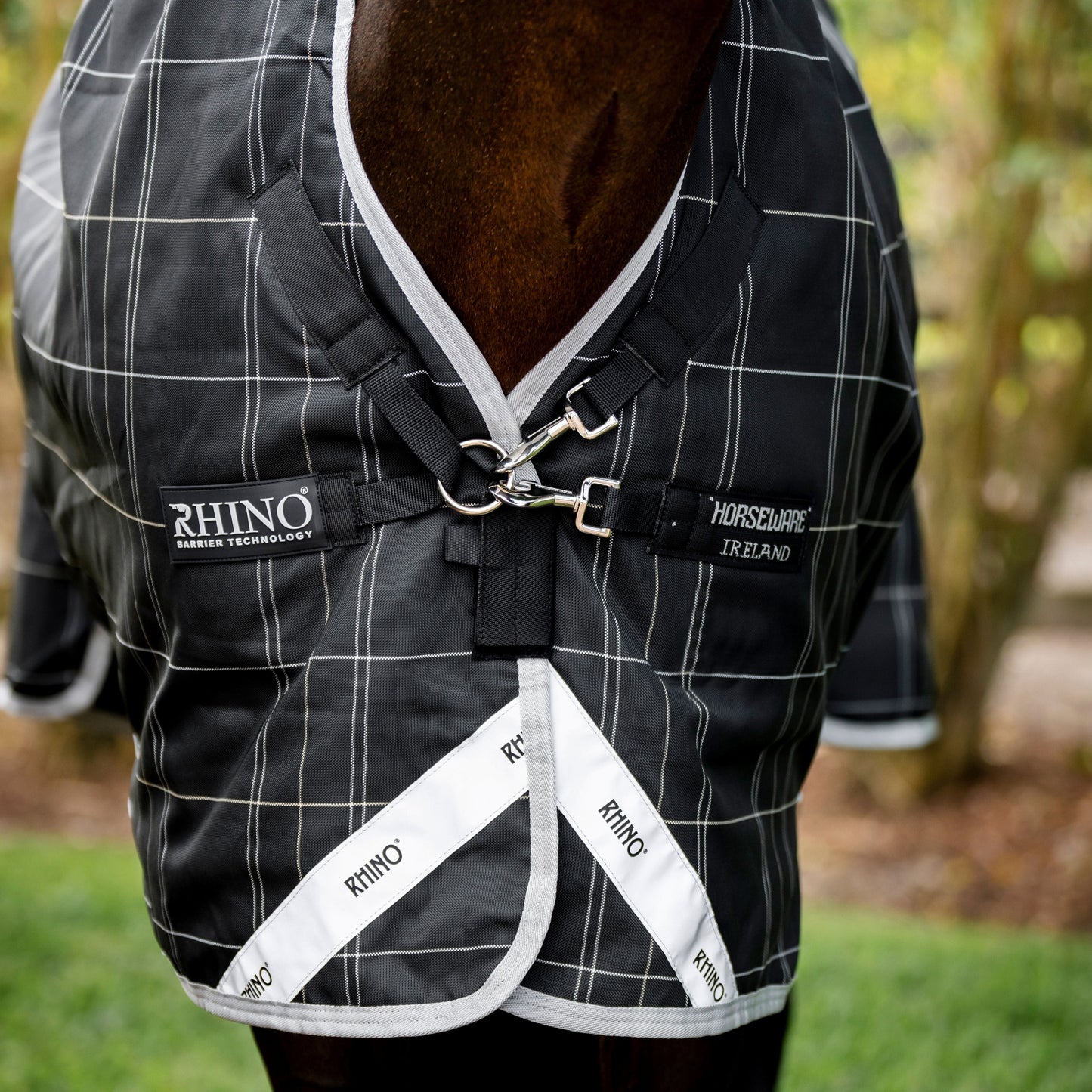 Horseware Ireland Rhino Wug 0g Turnout Rug #colour_black-grey-white-check-grey