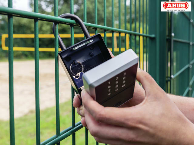 ABUS 787 SMART-BT KeyGarage with Shackle for 20 Keys & AES Encryption