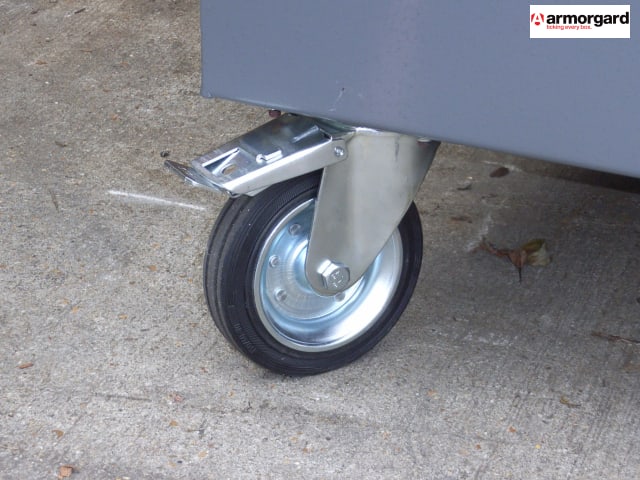 Armorgard Heavy-Duty 150mm Rubber-Tyred Castors Set of 4 with Fixings