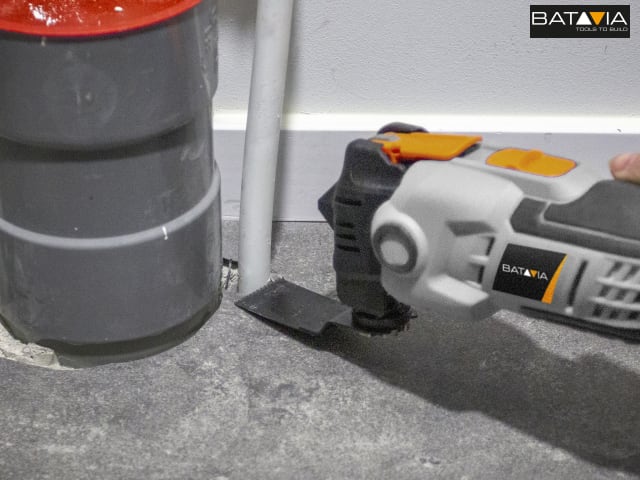 Batavia Anti-vibration Multi-tool 18V Bare Unit with Dust Extraction Adapter