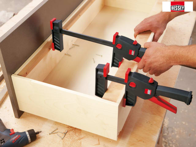 Bessey DUO16-8 DuoKlamp 160mm One-Handed Clamping and Spreading Tool
