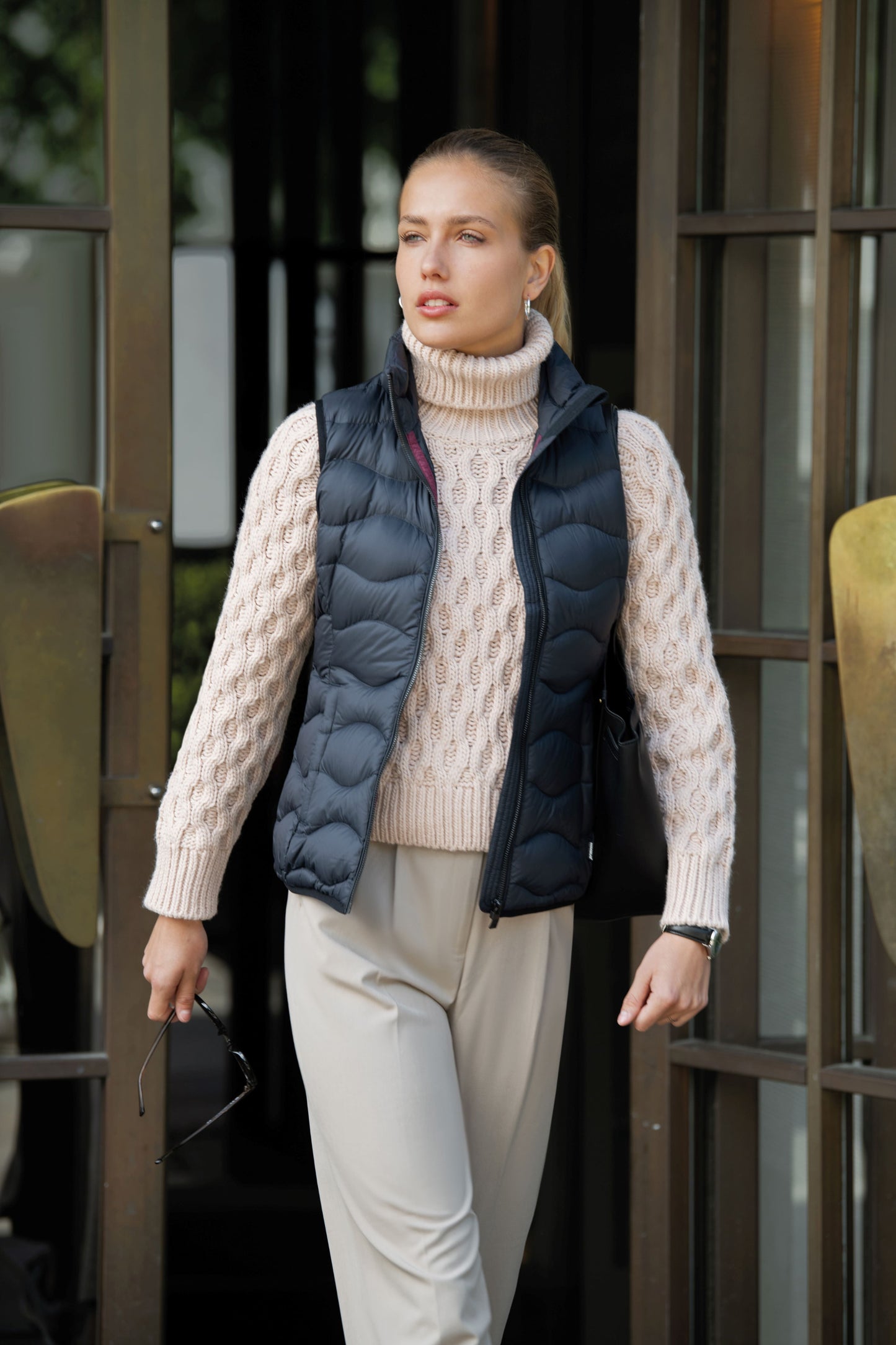 Nimbus Women's Vermont Down Gilet 700 Fill Power Water-Repellent Urban Wear