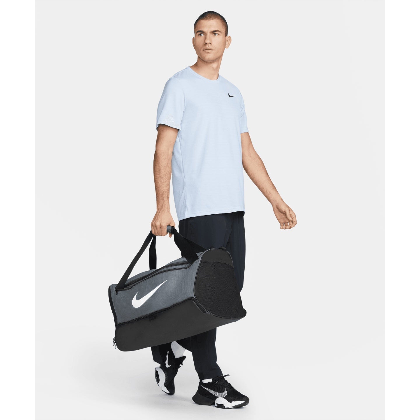 Nike Brasilia 9.5 Training Duffle Bag 60L with Shoe Compartment and Pockets