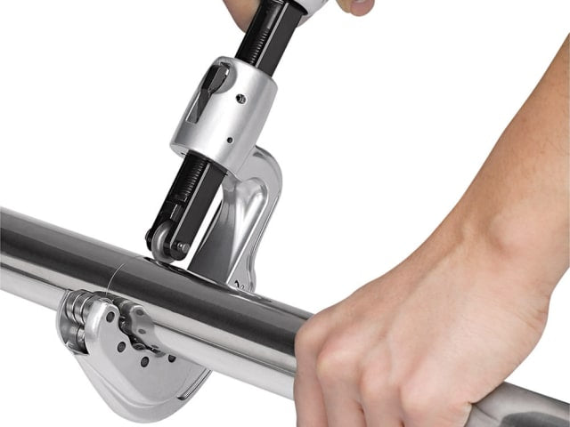 RIDGID 65S Stainless Steel Tube Cutter 6-65mm Capacity Quick-Adjust Mechanism