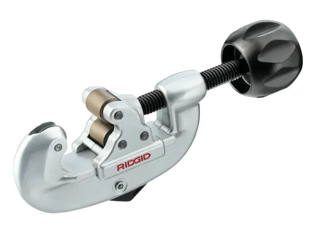 RIDGID Stainless Steel Tubing & Conduit Cutter 28mm Capacity Ergonomic Design