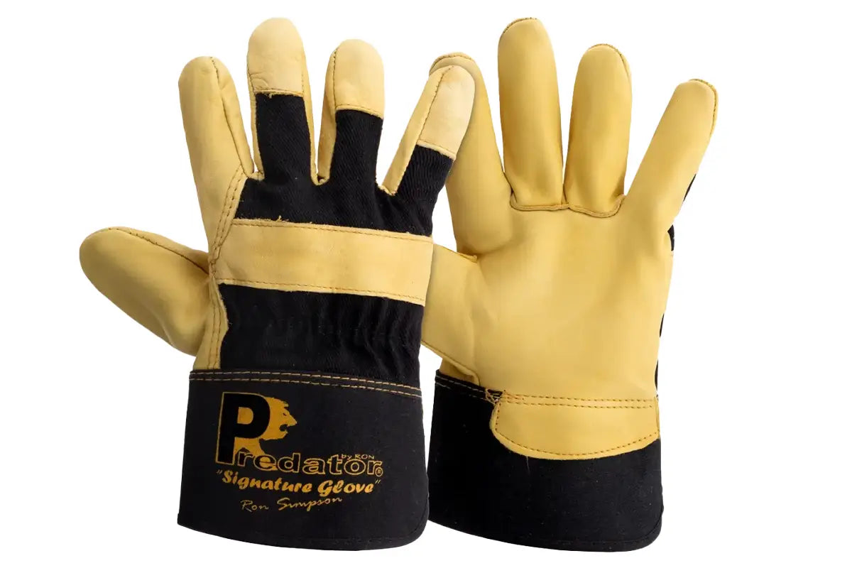 Predator Signature Hide Rigger Gloves with Leather Knuckle Patch and Cuff