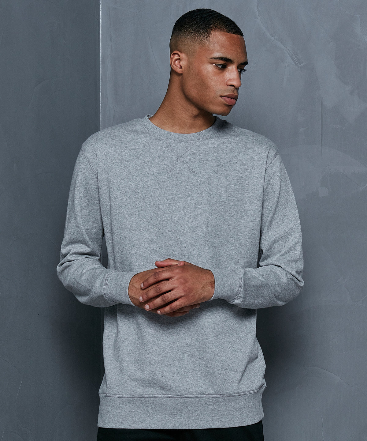 Build Your Brand Basic Crew Neck Sweatshirt Regular Fit Long Sleeve Men’s Top
