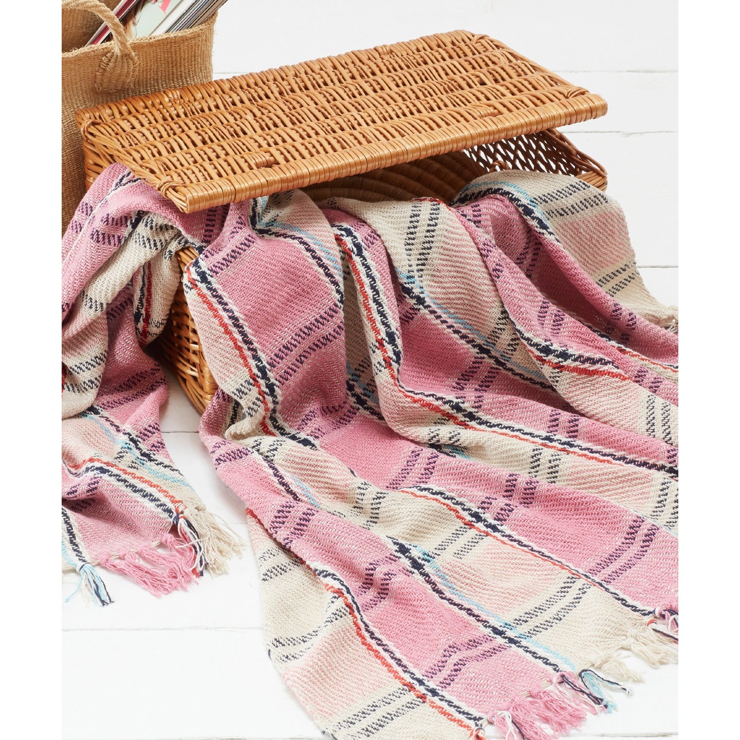 Eco-Friendly Recycled Cotton Picnic Blanket 120x150cm Durable Sustainable