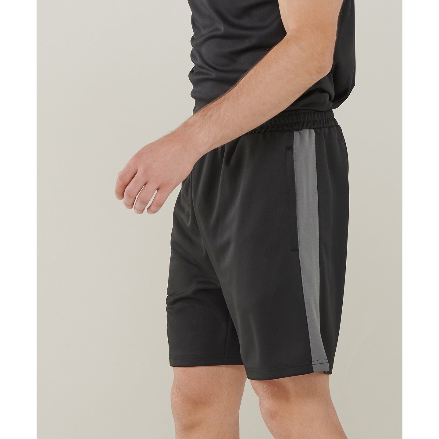 Finden & Hales Knitted Sports Shorts with Zip Pockets and Drawcord Waist