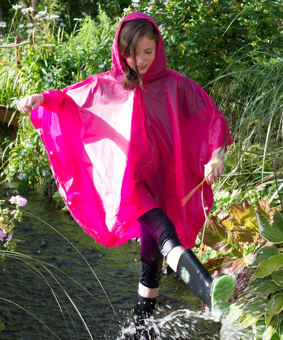Splashmacs Kids Waterproof Poncho with Carry Pouch and Groundsheet Feature