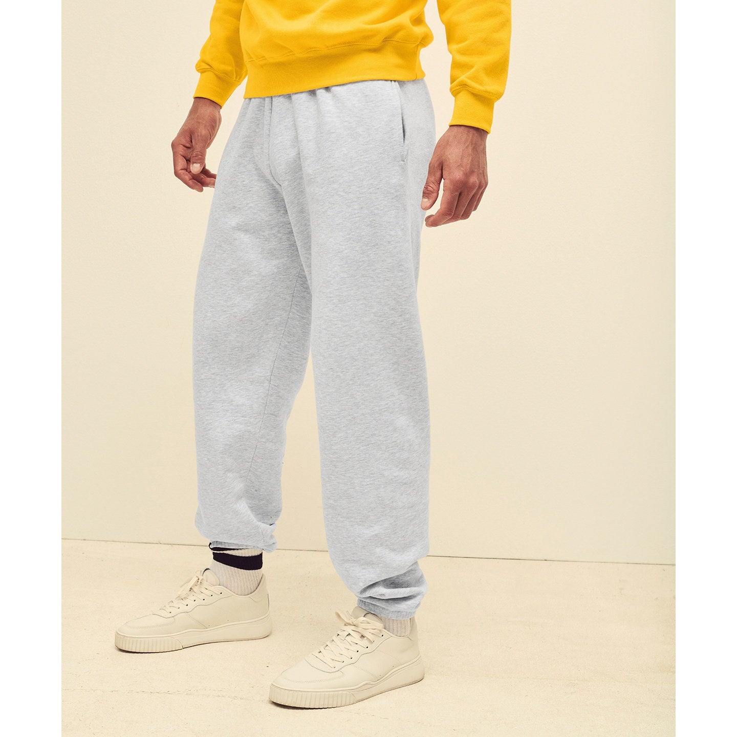 Fruit Of The Loom Classic 80/20 Elasticated Sweatpants with Pockets and Cuffs