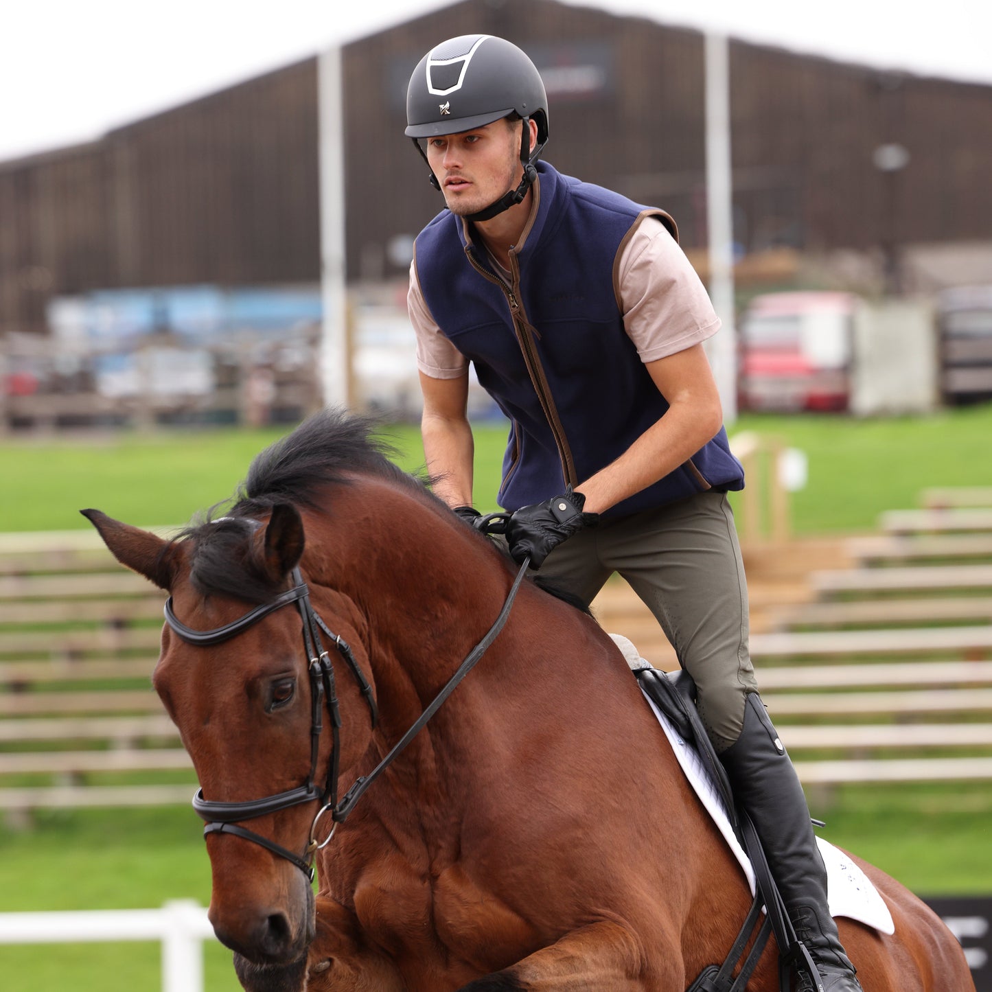 Shires Aubrion Core Men's Fleece Gilet #colour_navy