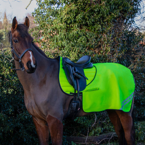 HY Horse Equestrian Reflector Quarter Mesh Exercise Sheet Waterproof Safety