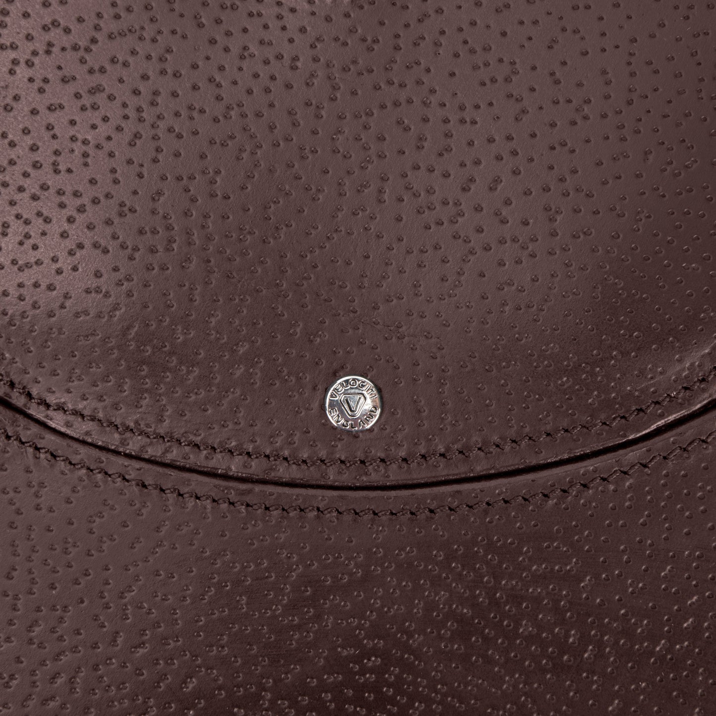 Shires Velociti Lusso Elite Short Stud Girth #colour_havana