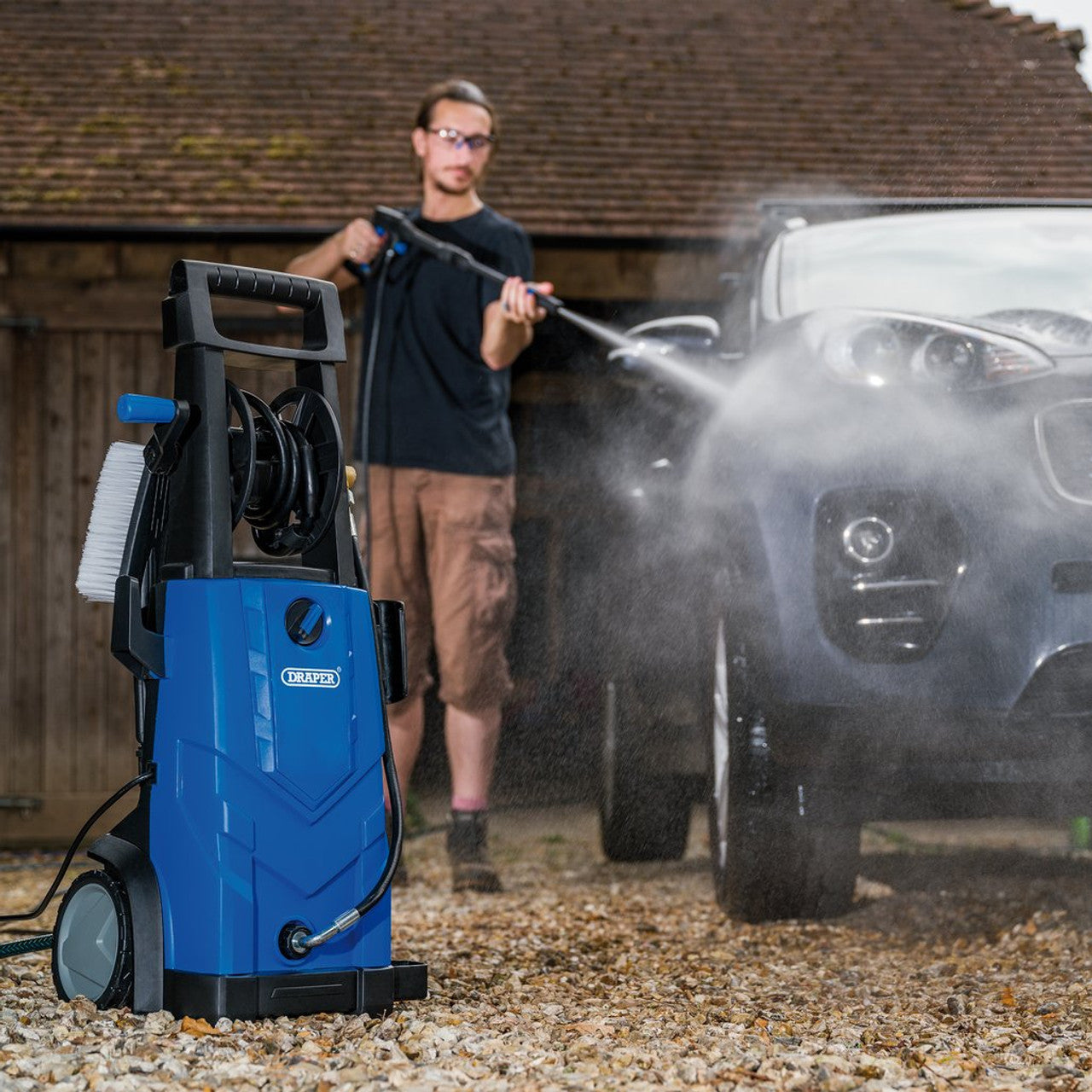 Draper Tools 2200W Pressure Washer 165Bar with Hose Detergent Bottle & Nozzles