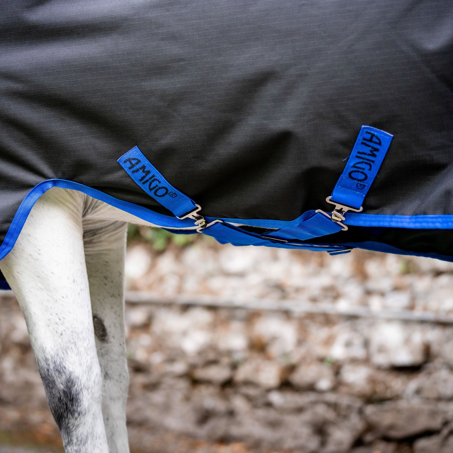 Horseware Ireland Amigo Ripstop 900D Pony 0g Turnout Rug #colour_black-classic-blue
