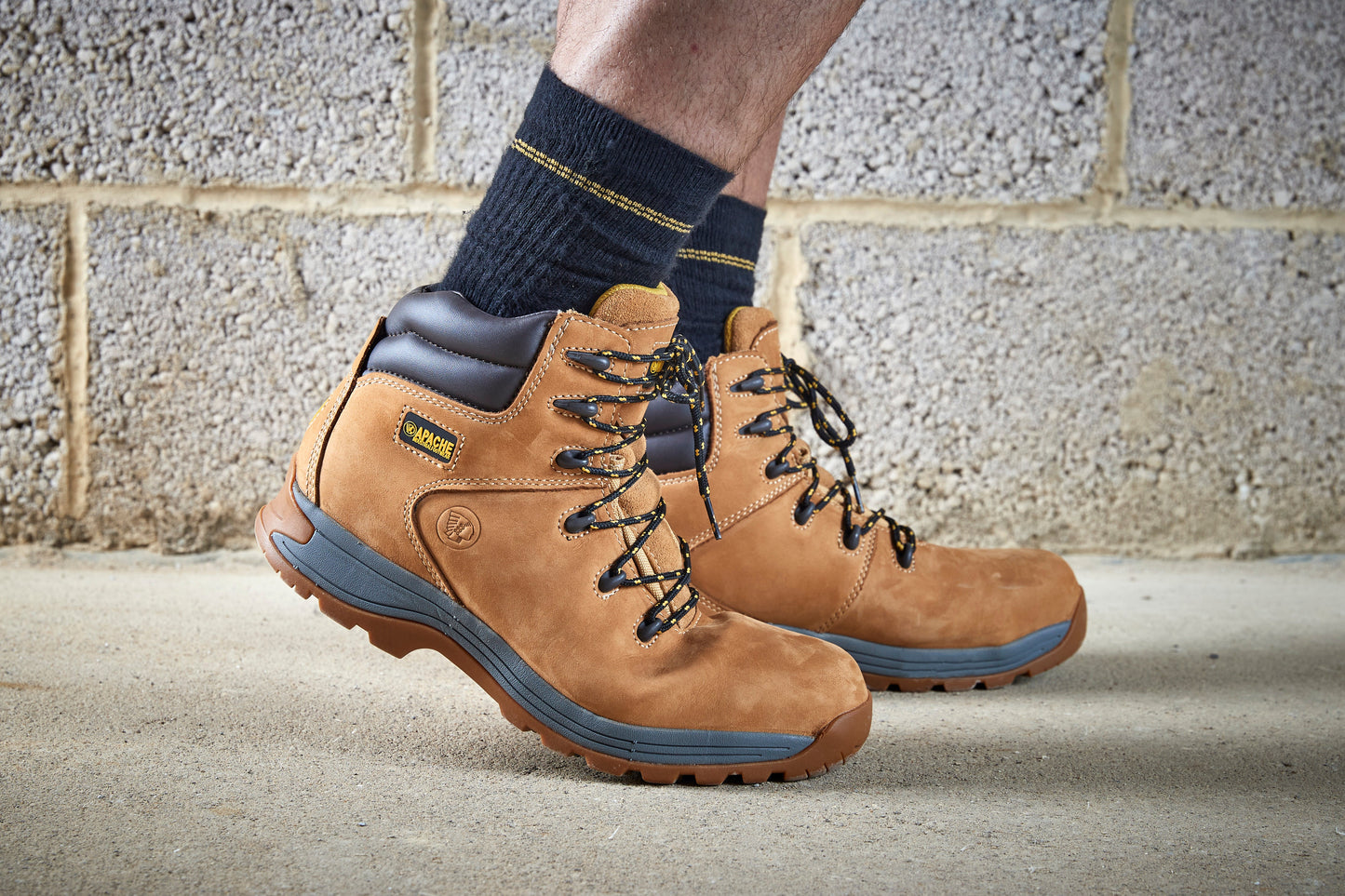 Apache AP314CM Safety Hiker Boots Nubuck Water Resistant Steel Toe Comfort