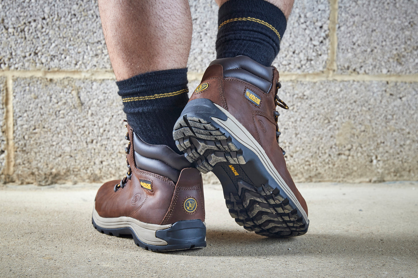 Apache AP315CM Safety Hiker Boots Nubuck Water Resistant Steel Toe Comfort