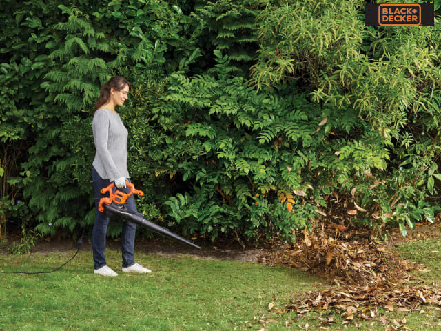 BLACK + DECKER BEBLV260 3-in-1 Electric Leaf Blower Vacuum Shredder 2600W