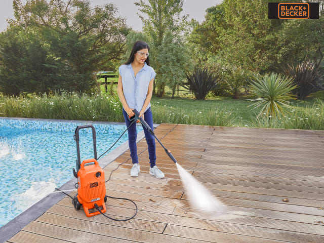 BLACK + DECKER BEPW1700 Pressure Washer 125 Bar Self Priming 240V Compact