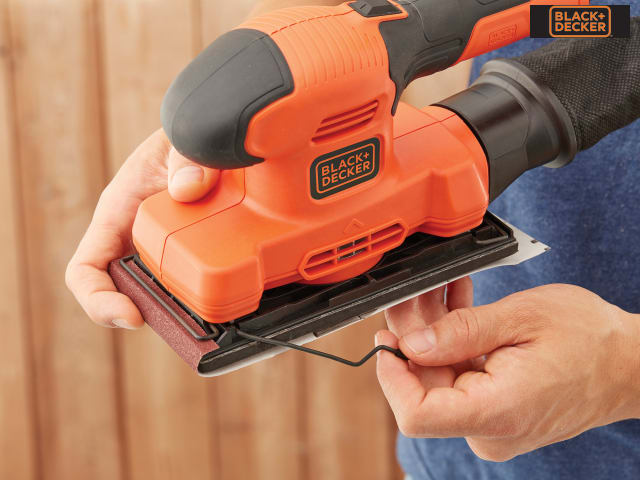 BLACK + DECKER BEW220 1/3 Sheet Sander 150W Lightweight Dust Extraction 240V