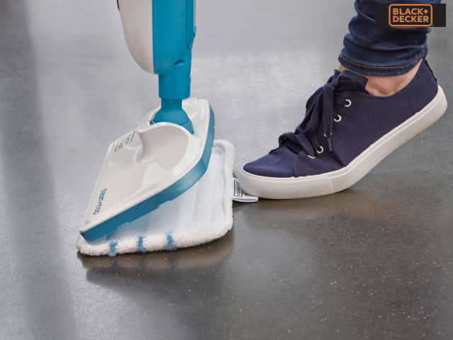 BLACK + DECKER FSM13E1 Electric Steam Mop 1300W 240V 99.9% Germ Kill