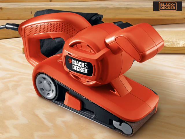 BLACK + DECKER KA86 720W Belt Sander 75x457mm with Dust Bag and Tracking