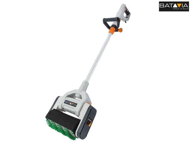 Batavia MAXXBRUSH Outdoor Multi-Brush 1020W for Cleaning Artificial Grass