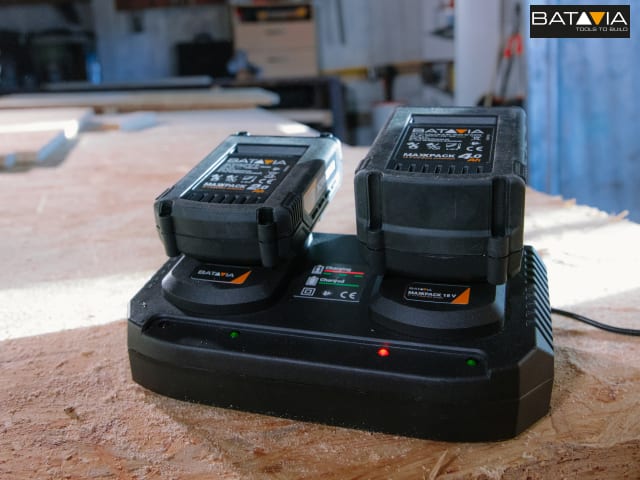 Batavia MAXXPACK Dual Charger 240V for 18V Li-ion Batteries - Fast Charging