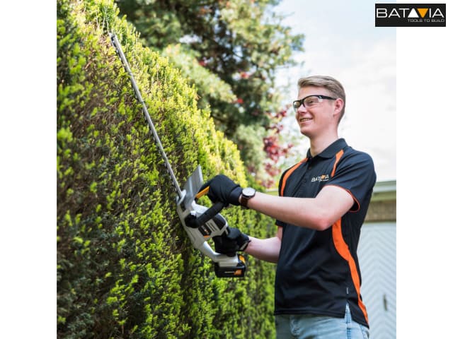 Batavia MAXXPACK 18V Cordless Hedge Trimmer Bare Unit 610mm Sword Length