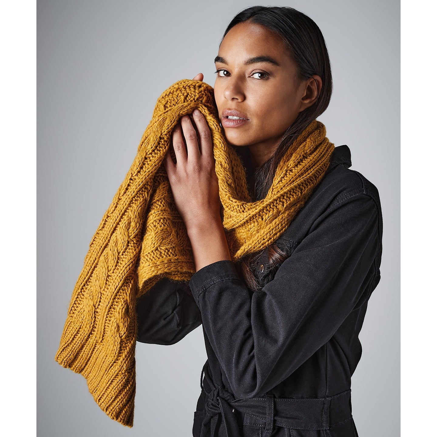 Beechfield Cable Knit Melange Scarf Heavyweight Unisex Hand-Knitted Feel