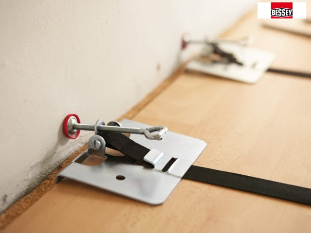 Bessey SVH400 Strap Flooring Tool for Parquet Laminate Wood 4m Length 25mm