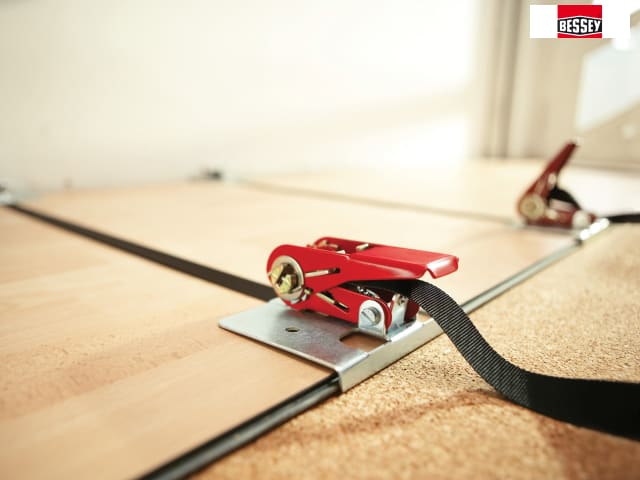 Bessey SVH400 Strap Flooring Tool for Parquet Laminate Wood 4m Length 25mm