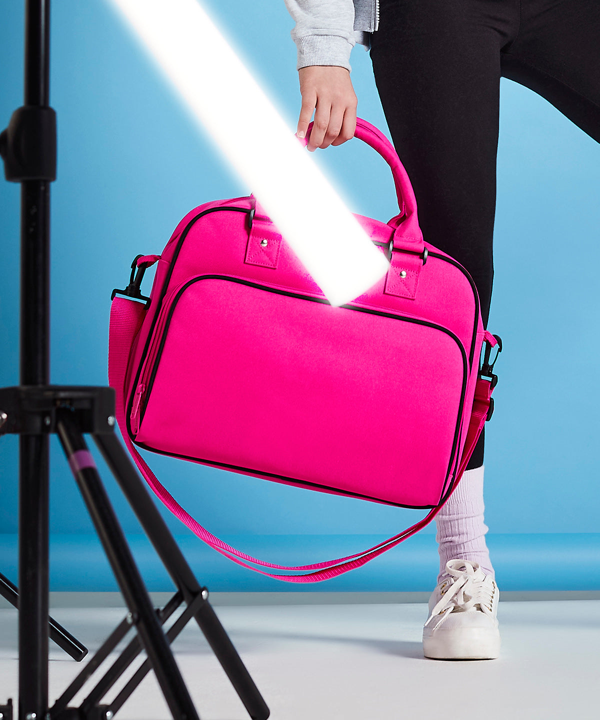 Bagbase Junior Dance Bag Retro Style Adjustable Strap Zippered Pockets 15L