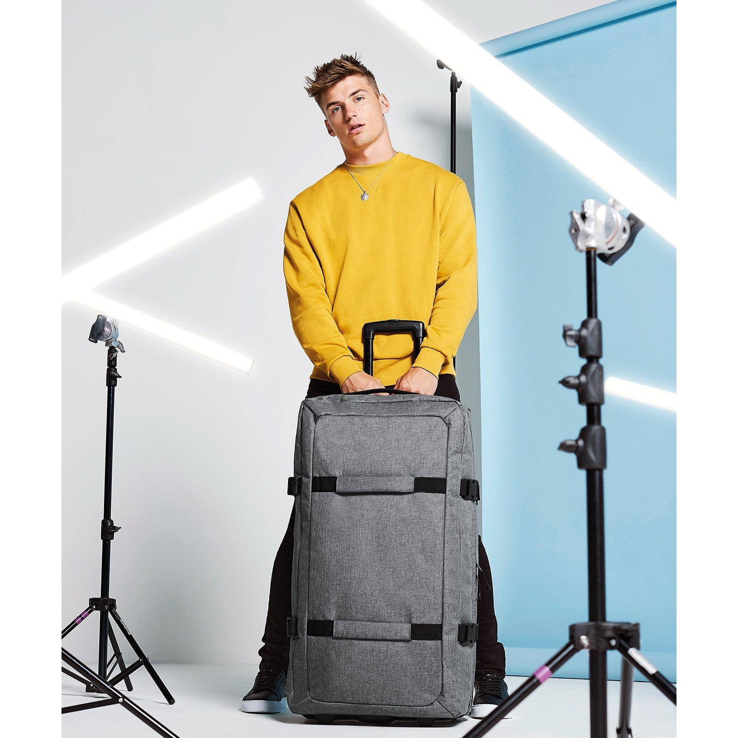 Bagbase Escape Check-In Wheelie Bag 100L Dual Compartment Lockable Zip