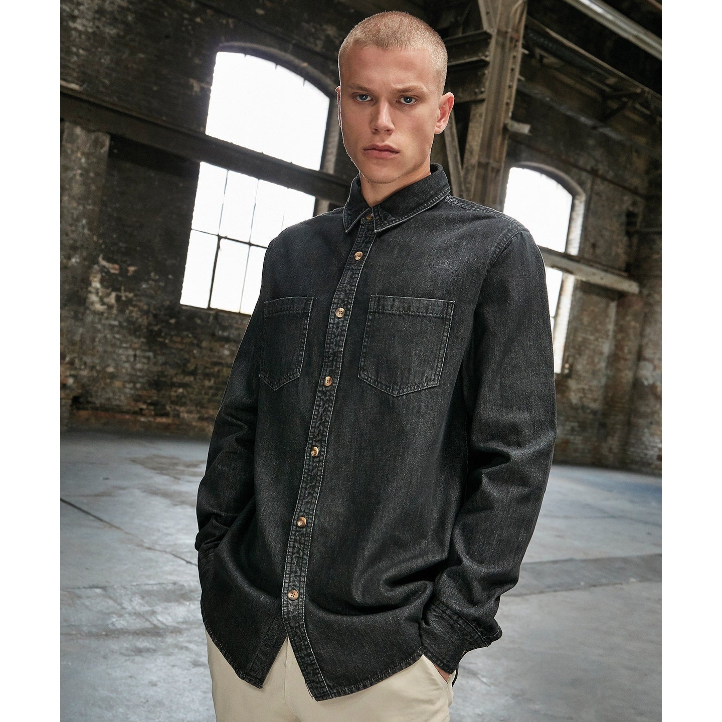 Build Your Brand Men's Denim Shirt 100% Cotton Casual Fit with Pockets