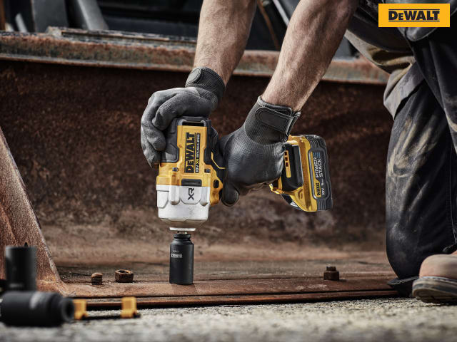 DEWALT DCF961N 18V High Torque 1/2in Impact Wrench Brushless Motor 1626Nm