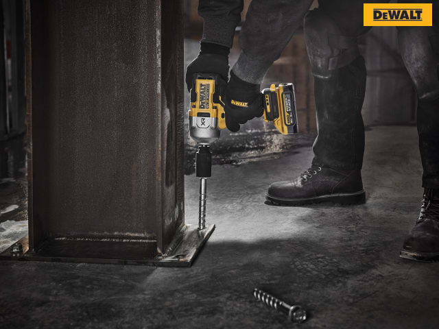 DEWALT DCF961N 18V High Torque 1/2in Impact Wrench Brushless Motor 1626Nm
