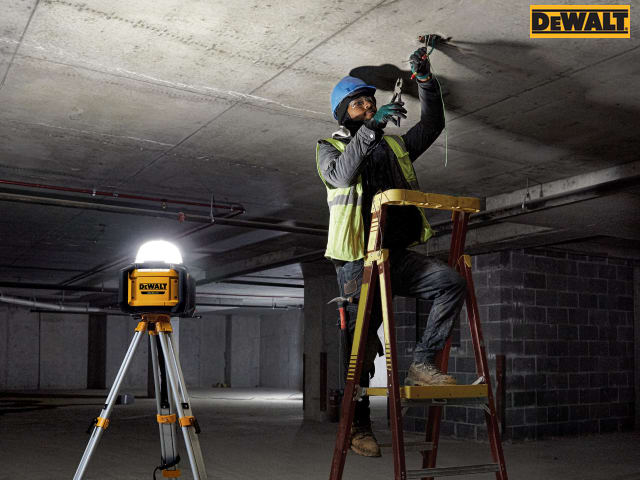 DEWALT DCL074 XR Tool Connect Area Light 5000 Lumens 18V Bare Unit