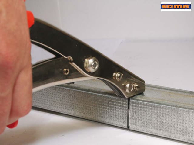 Edma Monodex Nibbler Shears for Metal Cutting Up to 20 Gauge, Replaceable Blade