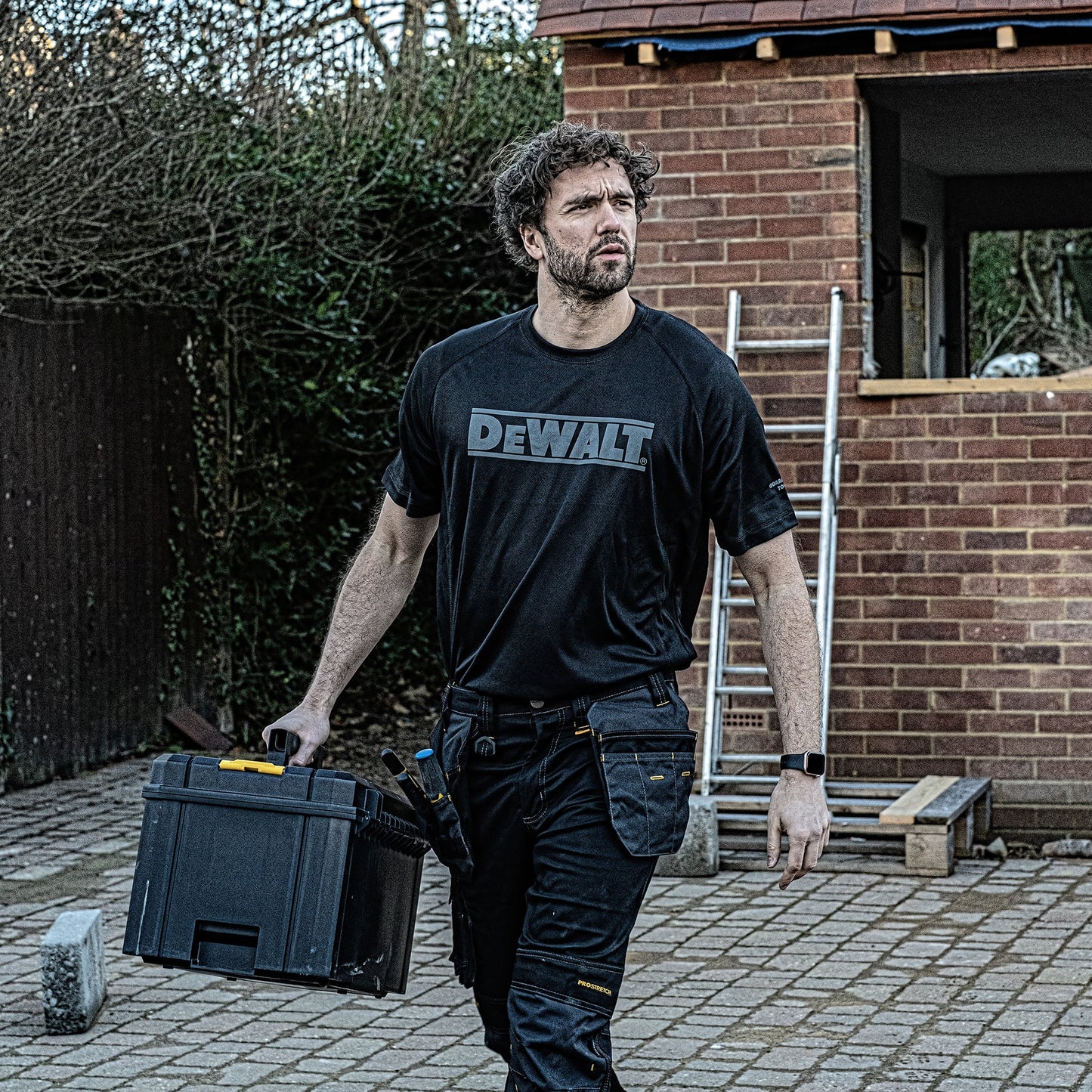 DeWalt PWS Performance T-Shirt Sweat Wicking Raglan Sleeve Workwear Top