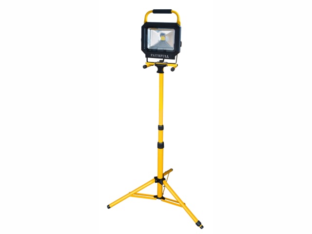 Faithfull Power Plus 30W COB LED Tripod Site Light 2100 Lumens 110V IP65