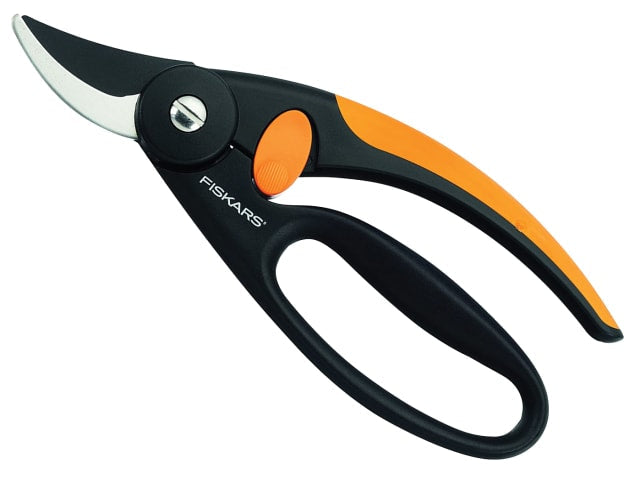 Fiskars Fingerloop Bypass Pruner P44 with SoftGrip Inlay for Comfort