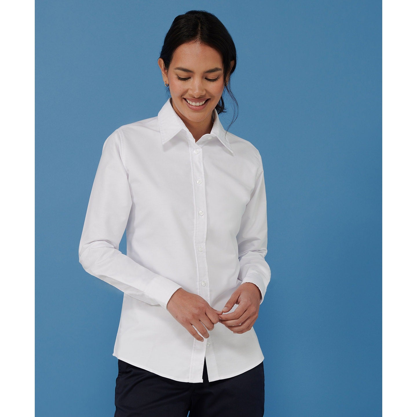 Henbury Women's Classic Long Sleeve Oxford Shirt Wrinkle Resistant Cotton Blend