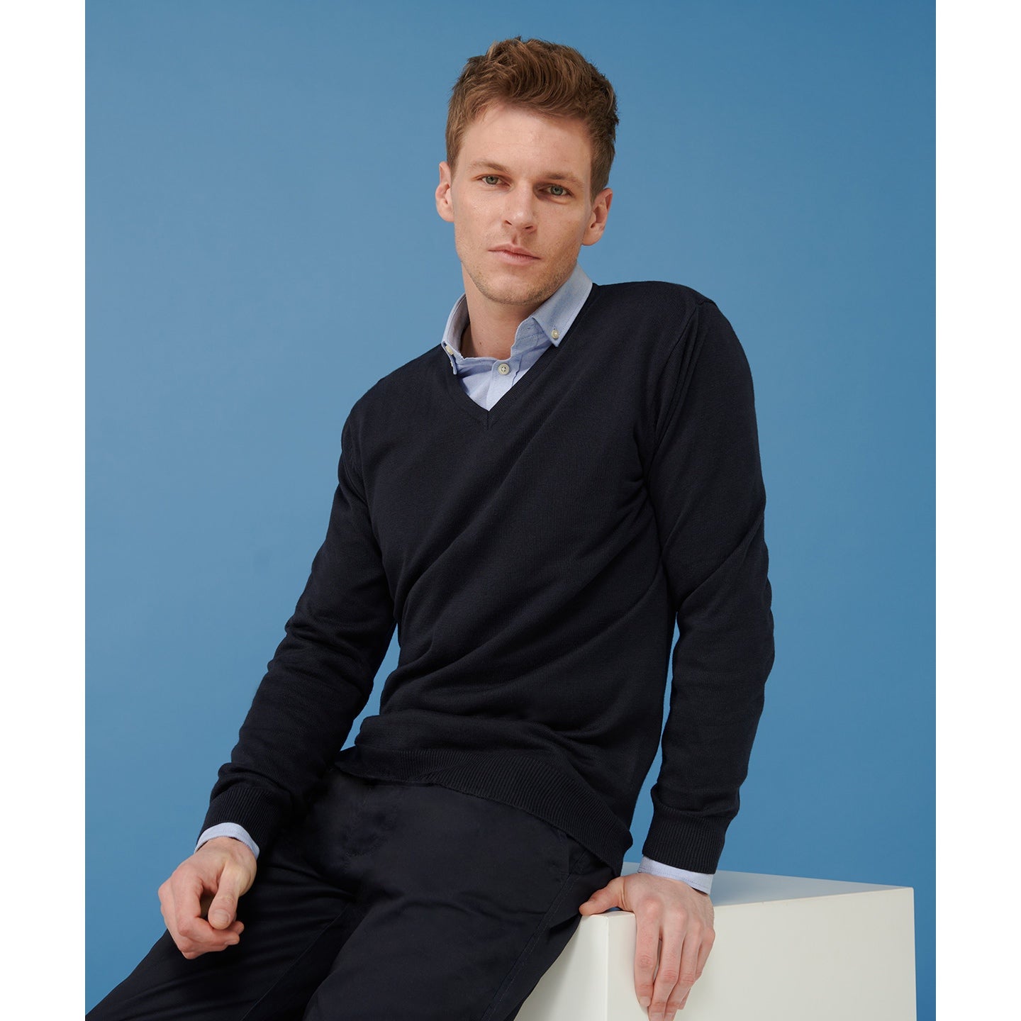 Henbury 12 Gauge V-Neck Jumper 50% Cotton 50% Acrylic Fine Knitwear Quality